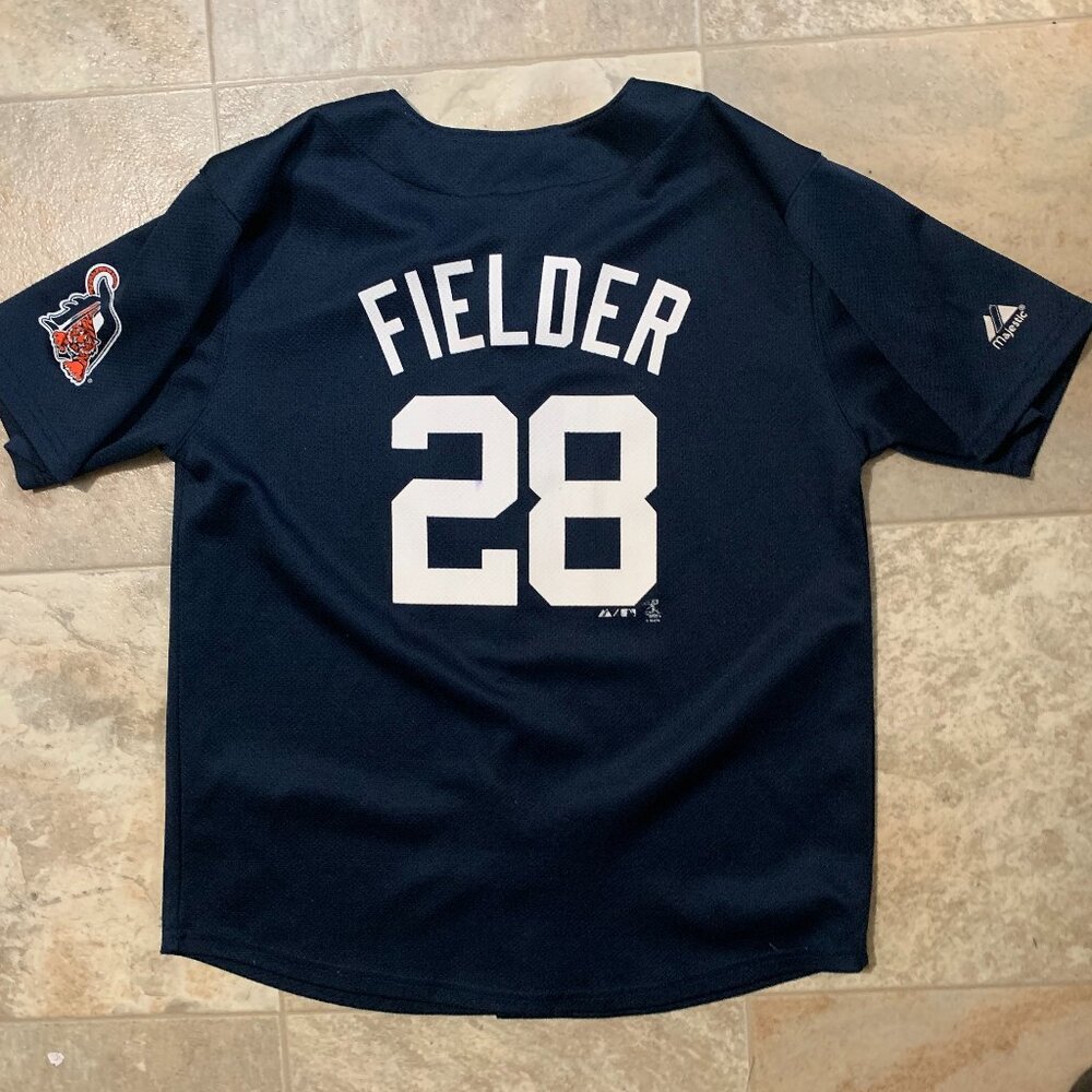 Detroit tiger FIELDER top